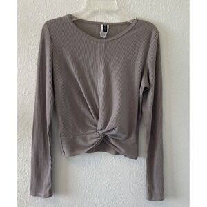 Onzie Top Women's Twirl Ribbed Knot Cropped Long Sleeve Gray Size M/L Athletic